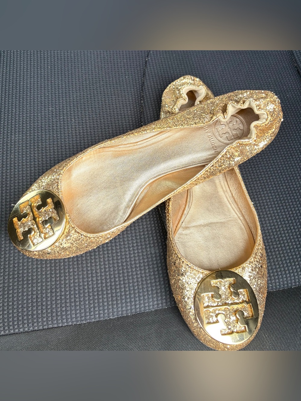 NWT Tory Burch authentic Gold Glitter Logo Ballet Flats. Evening/vacation. S 9 M
